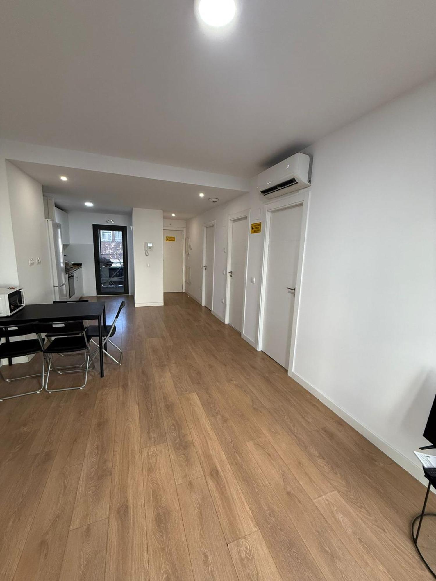 To Room Madrid Porras エクステリア 写真