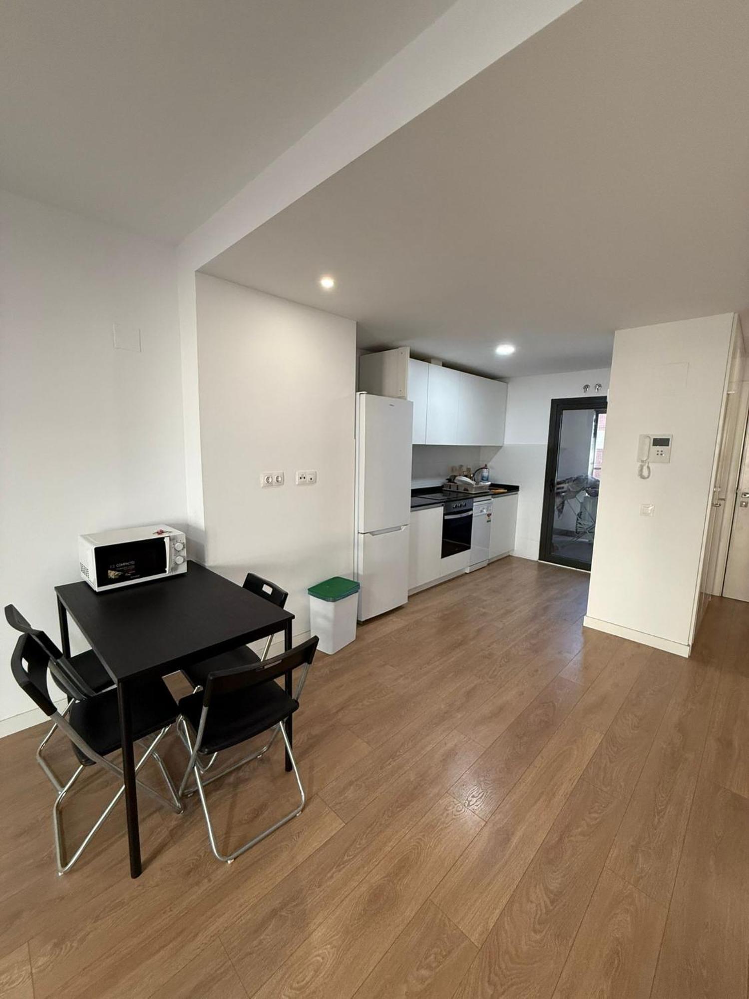 To Room Madrid Porras エクステリア 写真